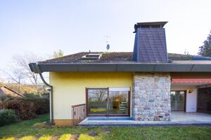Der Kamin garantiert wohlige Atmosphäre