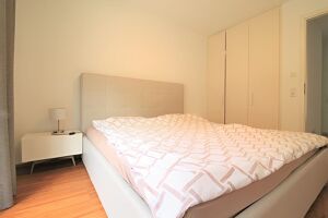 Geräumiges Schlafzimmer
