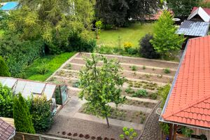 Die wunderschöne Gartenanlage...