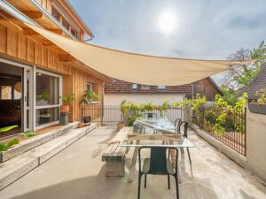 Der Balkon auf der Südwest-Seite ...